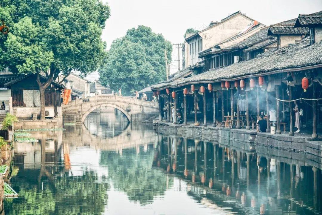 “锦旗+感谢信” 枣庄高新民警及时救助获群众“双倍”认可